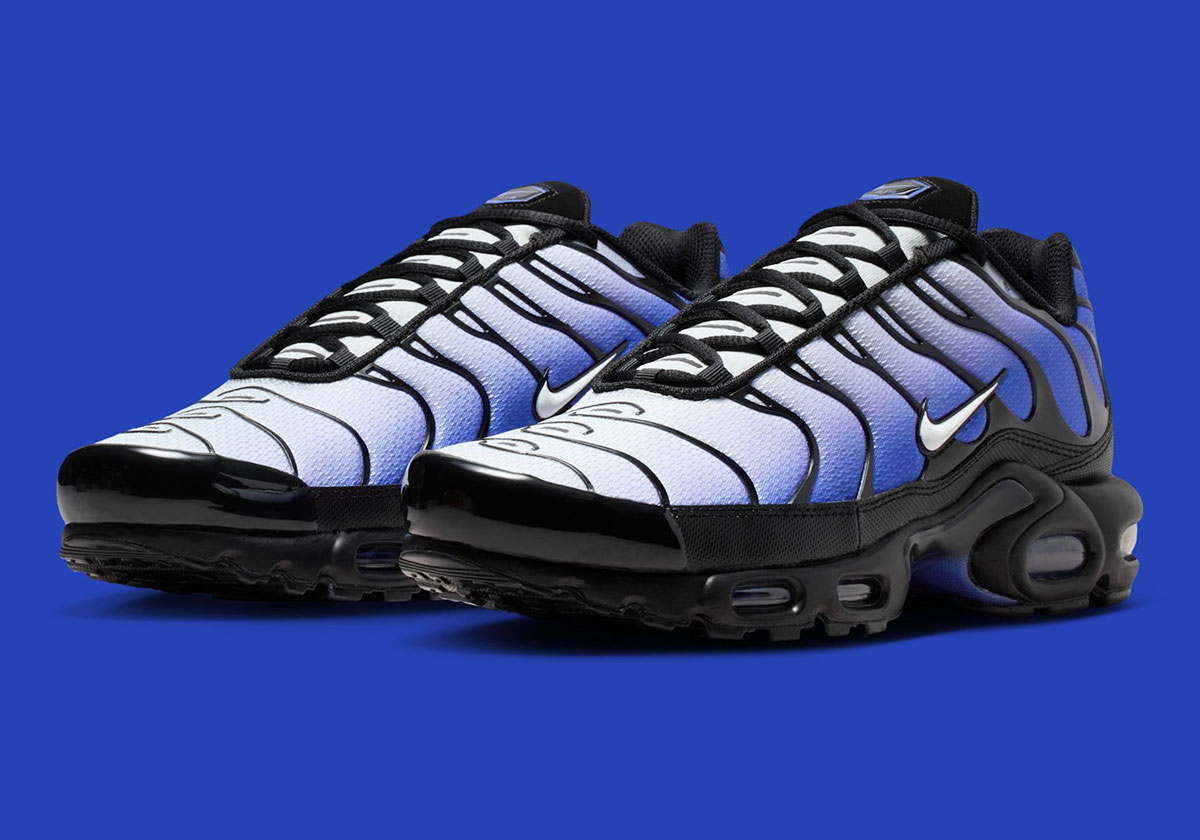 Nike Air Max Plus Sapphire Gradient