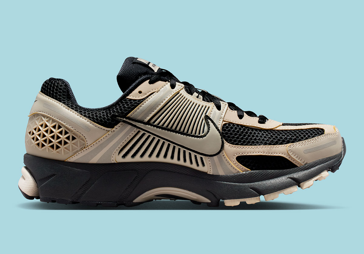 Nike Zoom Vomero 5 Black/Cream II