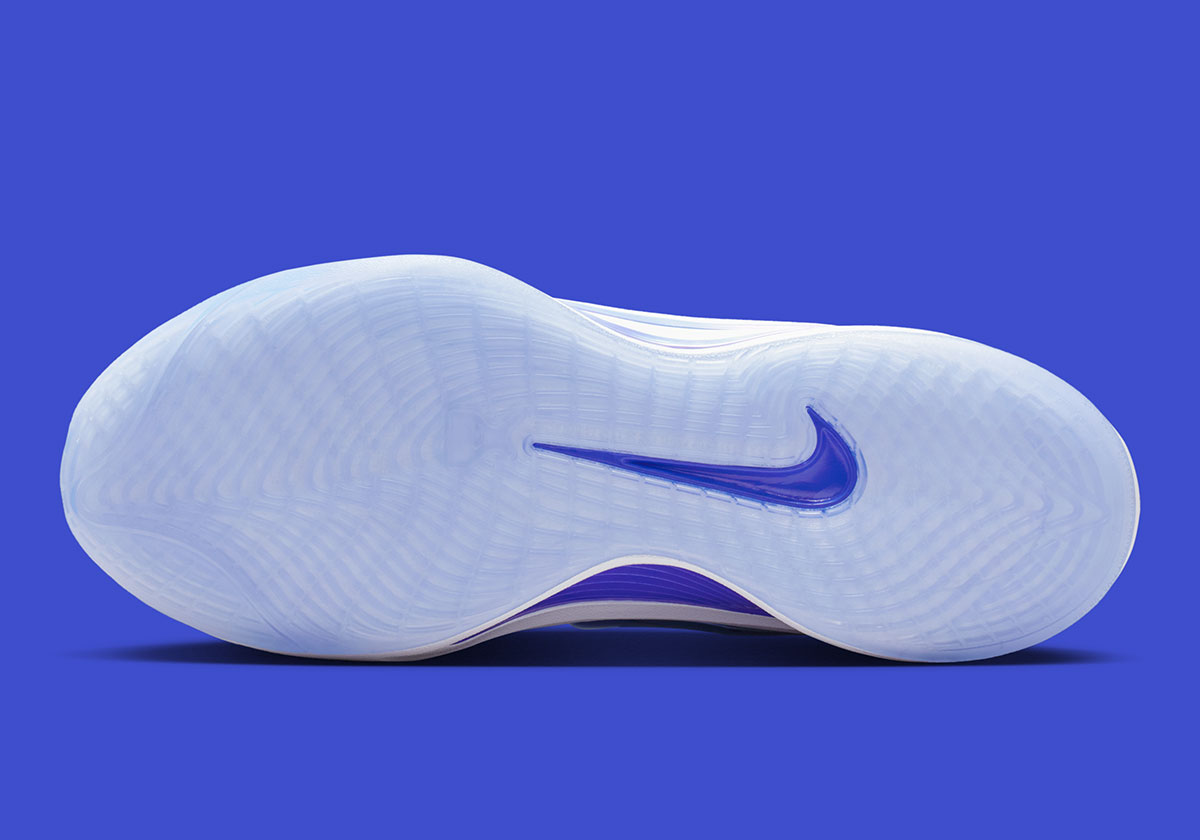 Nike AOne White Sapphire