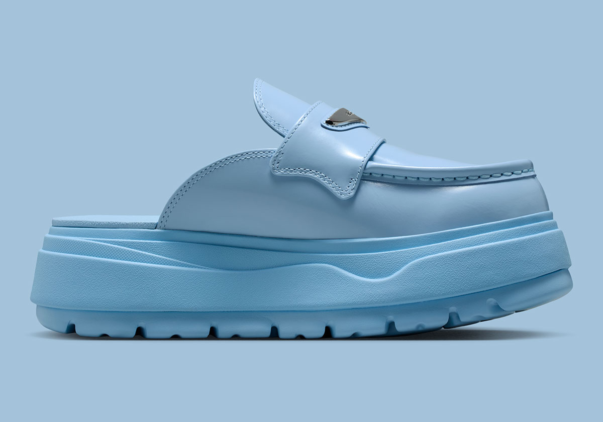 Air Jordan Mule Psychic Blue