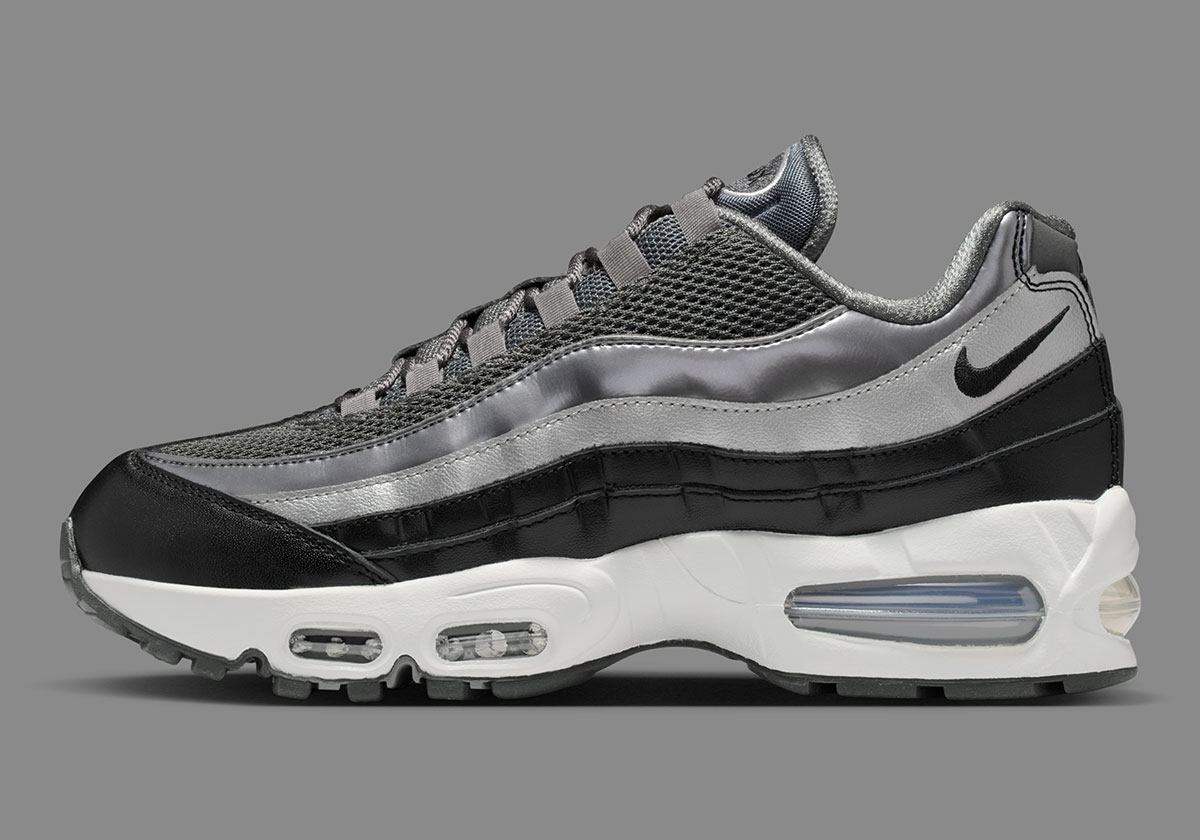 Nike Air Max 95 Metallic Silver