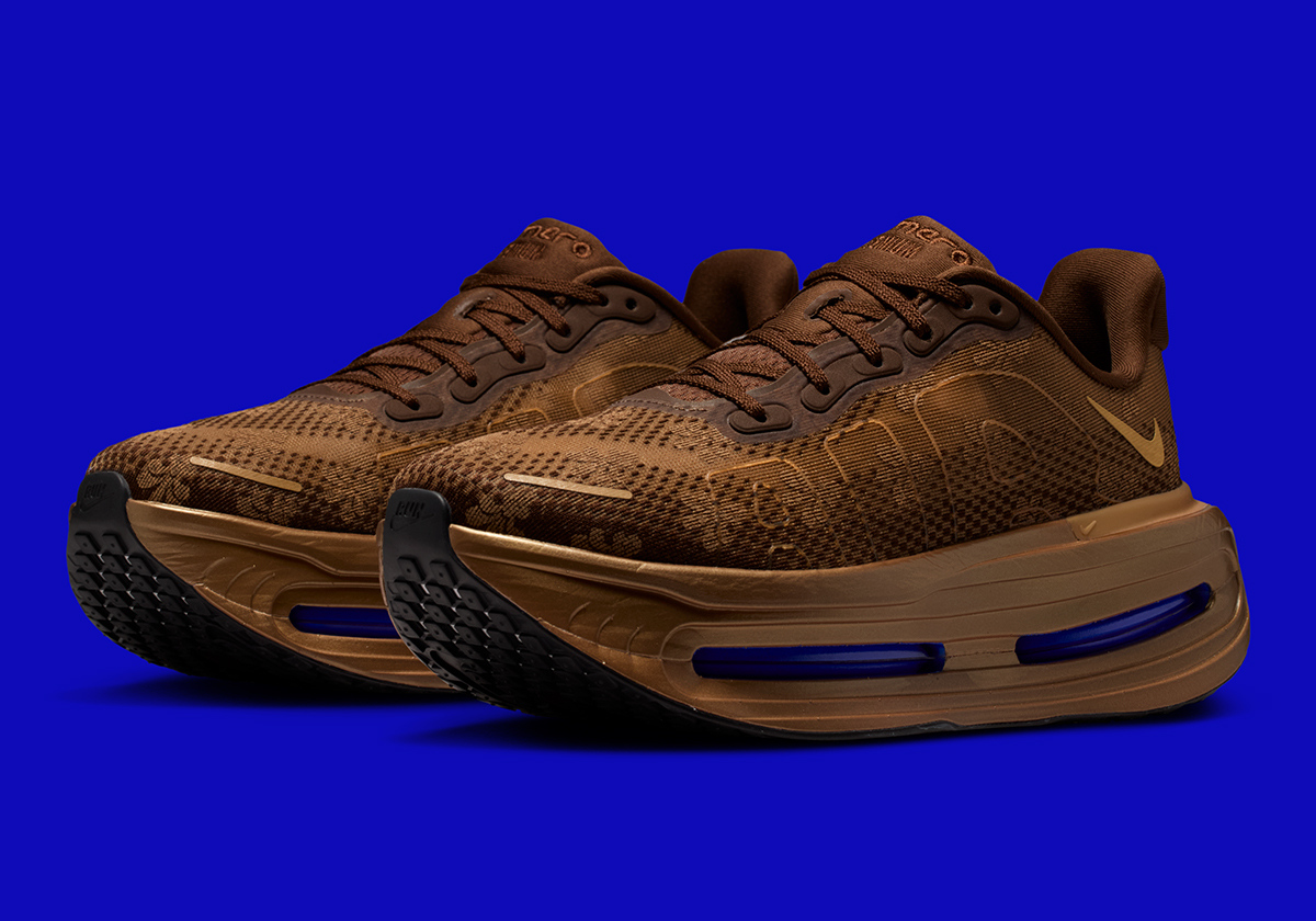 Nike Vomero Premium Fleur-de-lis