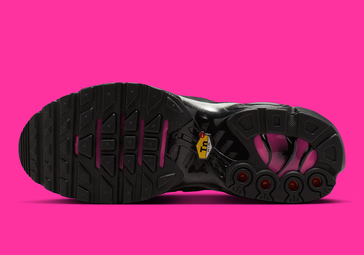 Nike Air Max Plus Crystal Studs