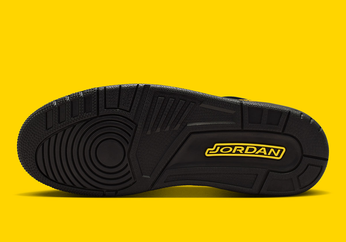 Jordan Spizike Low Thunder 2026