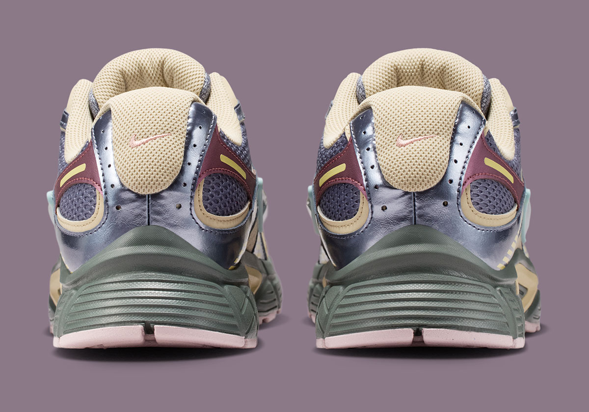 A Ma Maniere x Nike V5 RNR