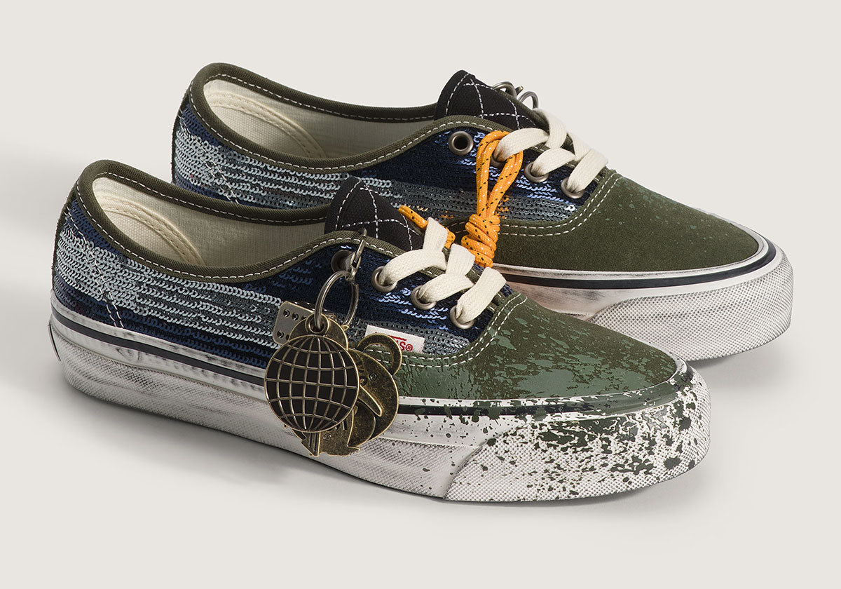 Vans Authentic Premium Charms Pack Multi-Color