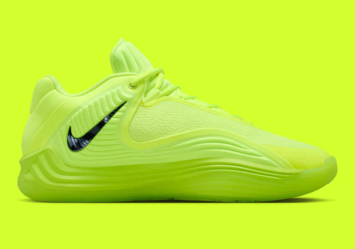 Nike Giannis Freak 7 Volt 2026