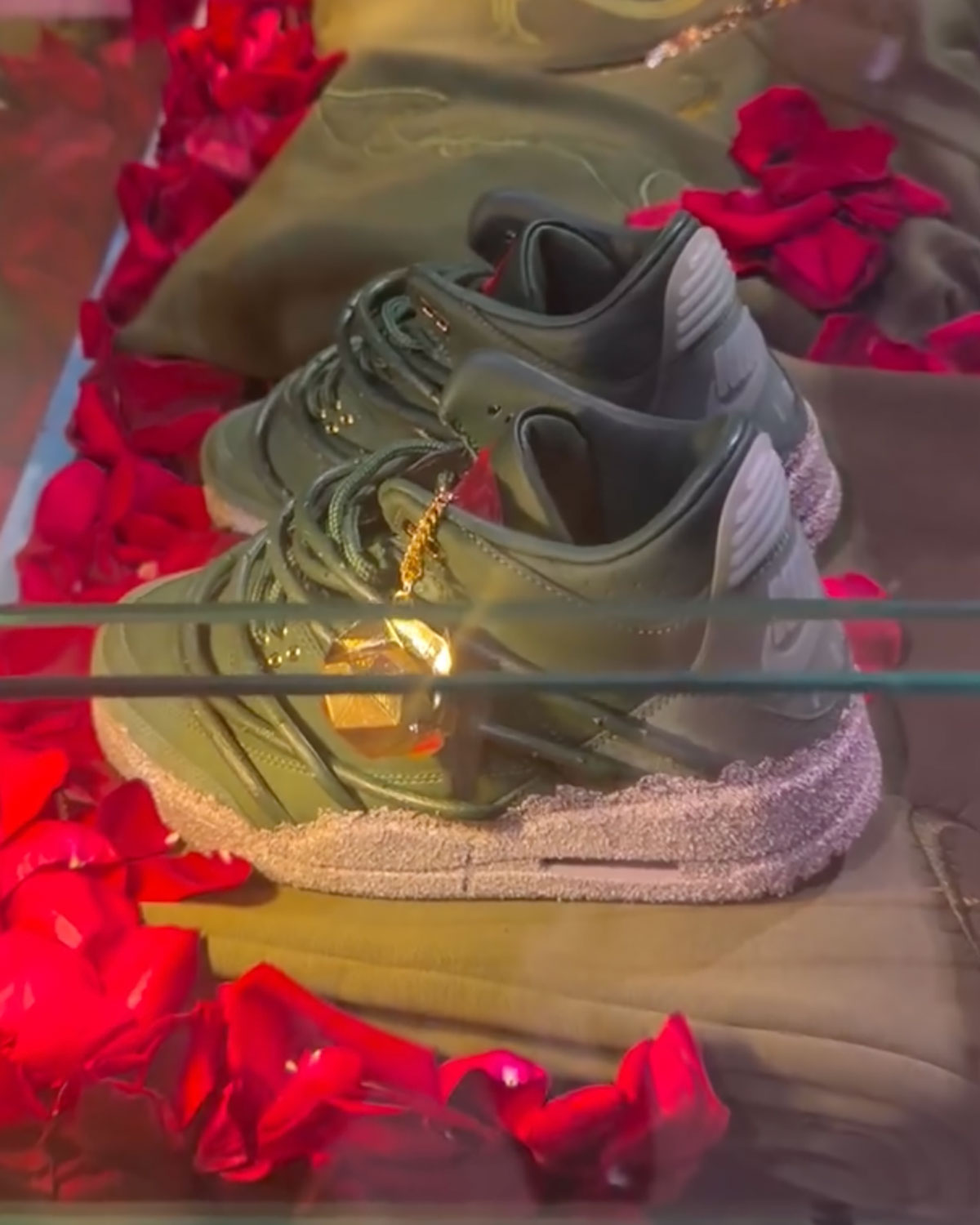 Teyana Taylor x Air Jordan 3 Concrete Rose