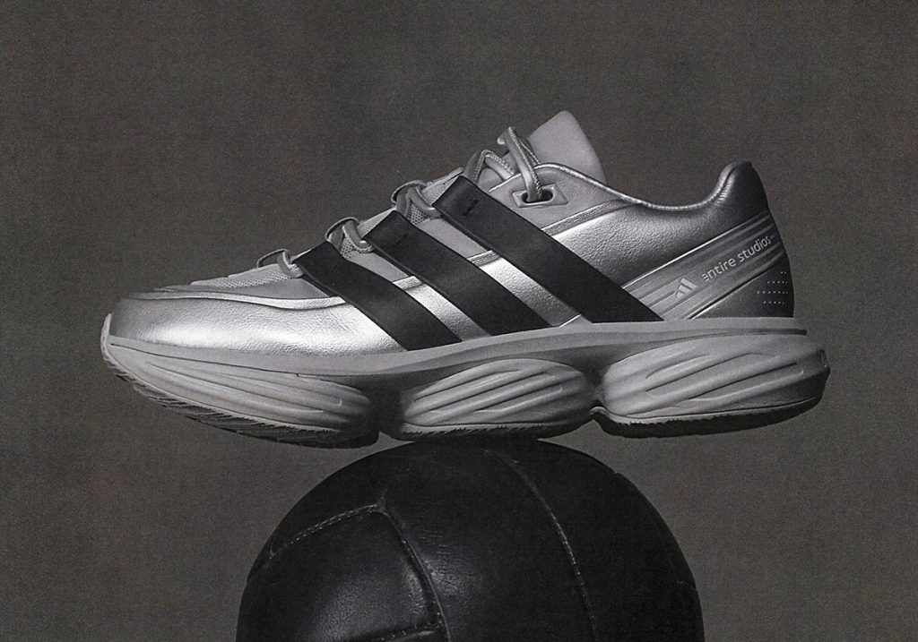 Entire Studios x adidas Lightblaze Pod 2026 KI3211