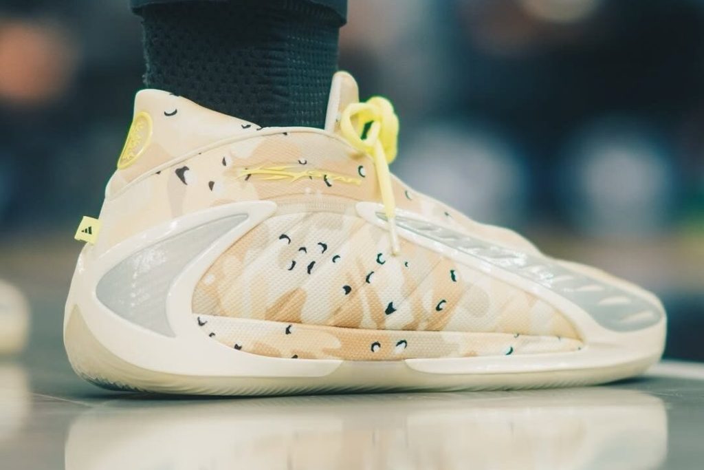 Hellstar x adidas Anthony Edwards 2 Desert Camo