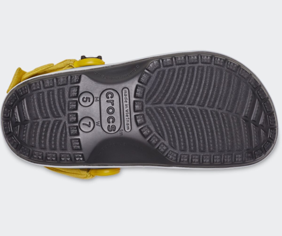 One Piece x Crocs Classic Clog Luffy