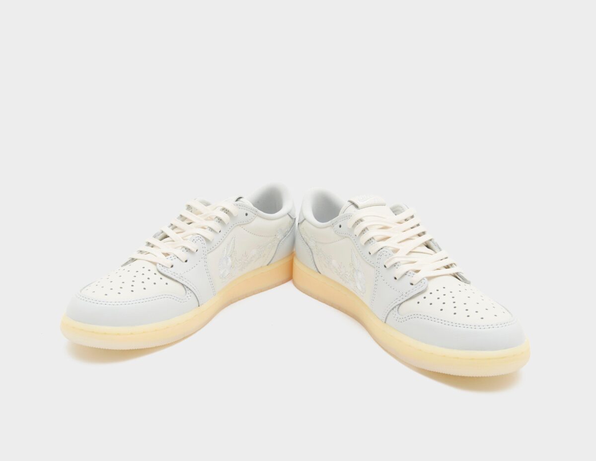 Air Jordan 1 Low OG Rabbit Floral Swoosh