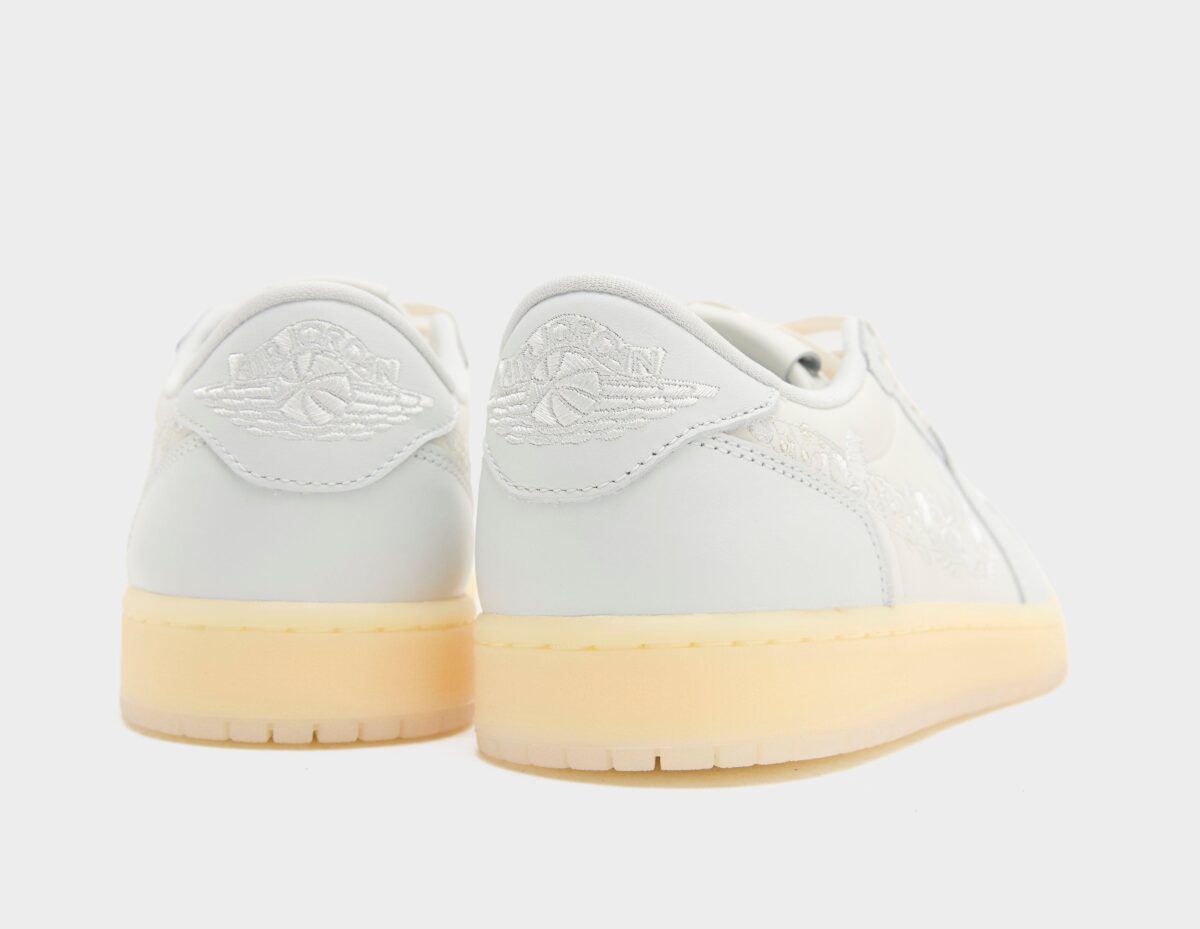 Air Jordan 1 Low OG Rabbit Floral Swoosh