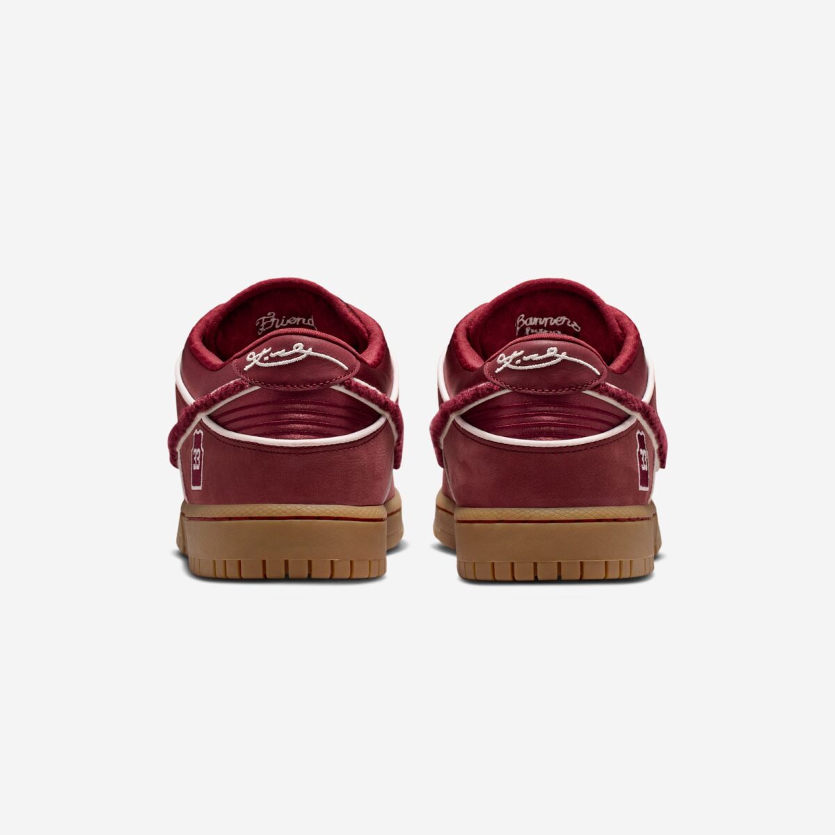 Kobe Bryant x Nike Dunk Low Lower Merion Away 2026 IM0581-600