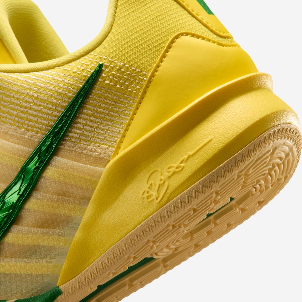 Nike Sabrina 3 Oregon Ducks