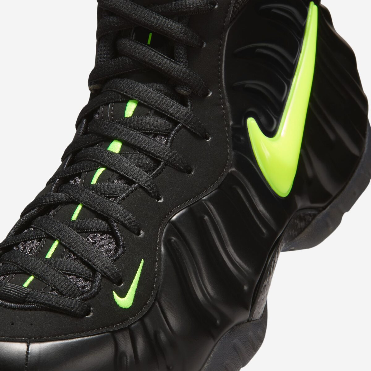 Nike Air Foamposite One Voltage 2026 HF0794-002
