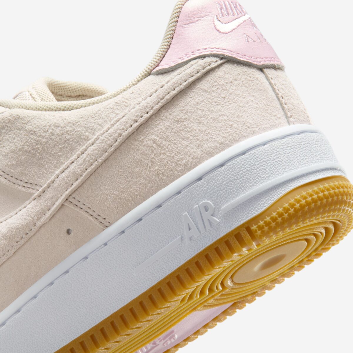 Nike SB x Air Force 1 Low Light Orewood Brown 2026 HM8517-100