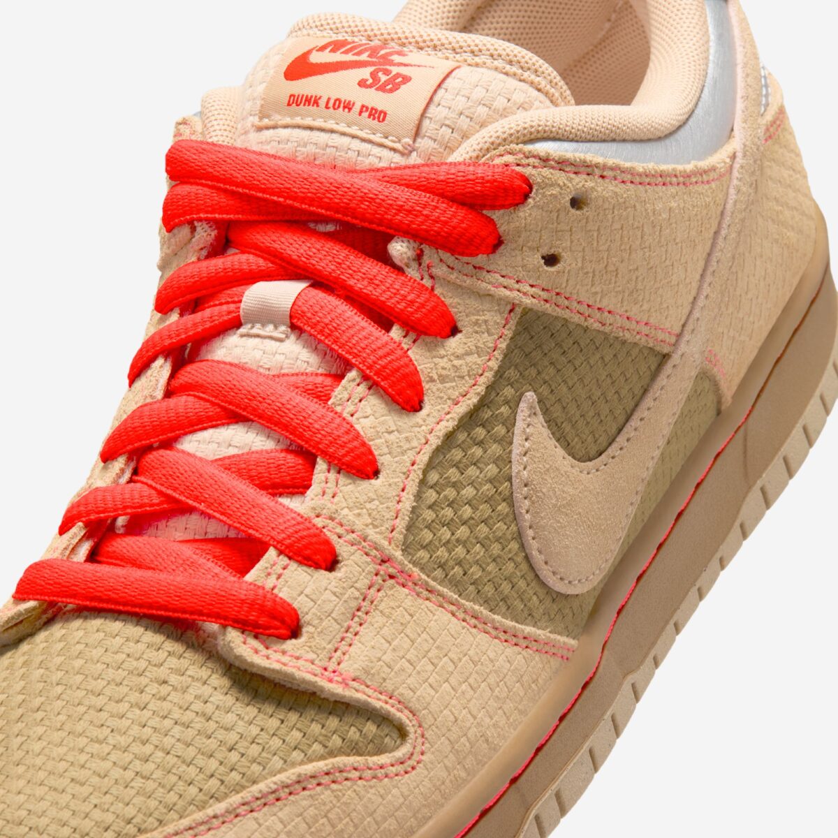 Nike SB Dunk Low Som Tum IB6206-701
