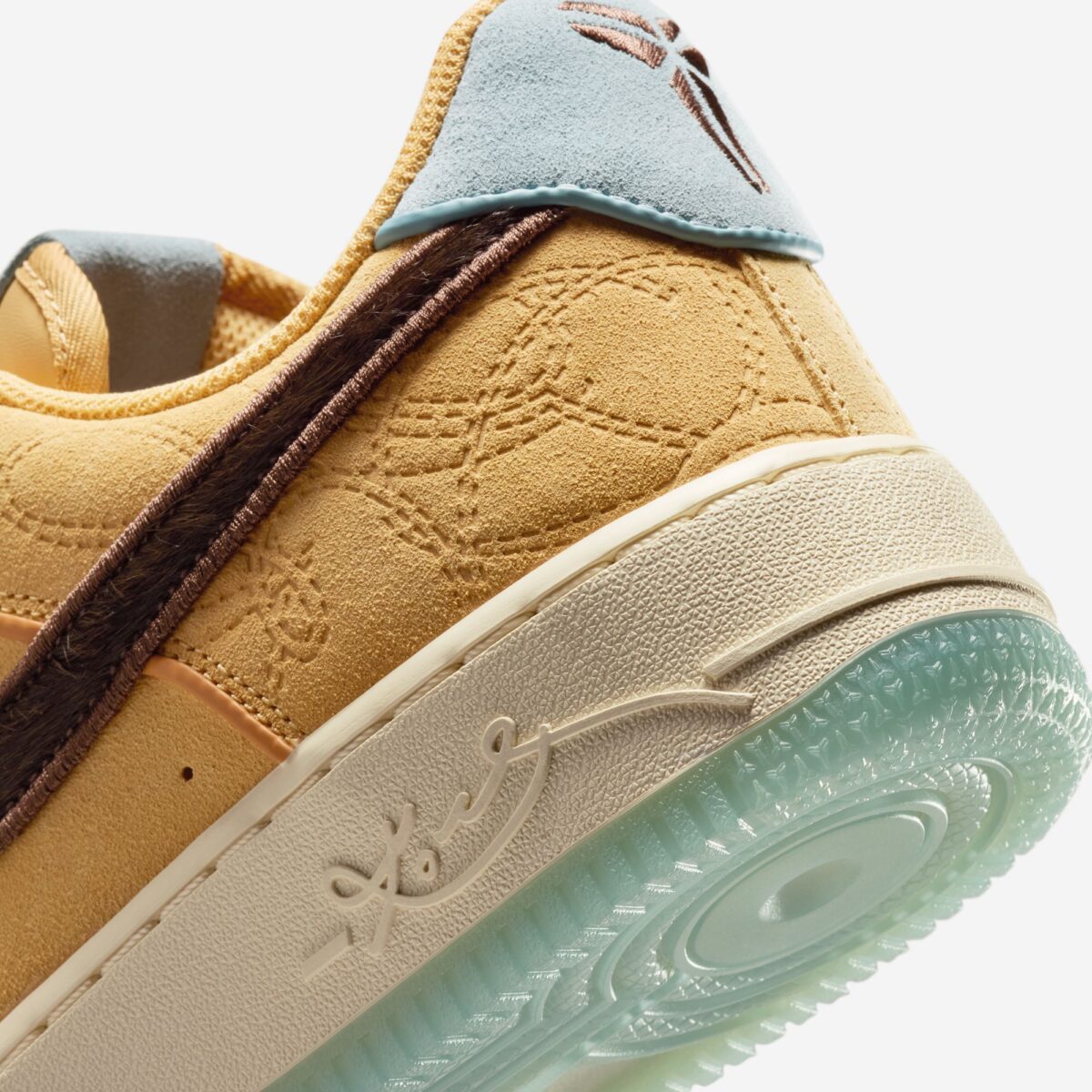 Kobe Bryant x Nike Air Force 1 Low Siempre Hermanos IM0582-700