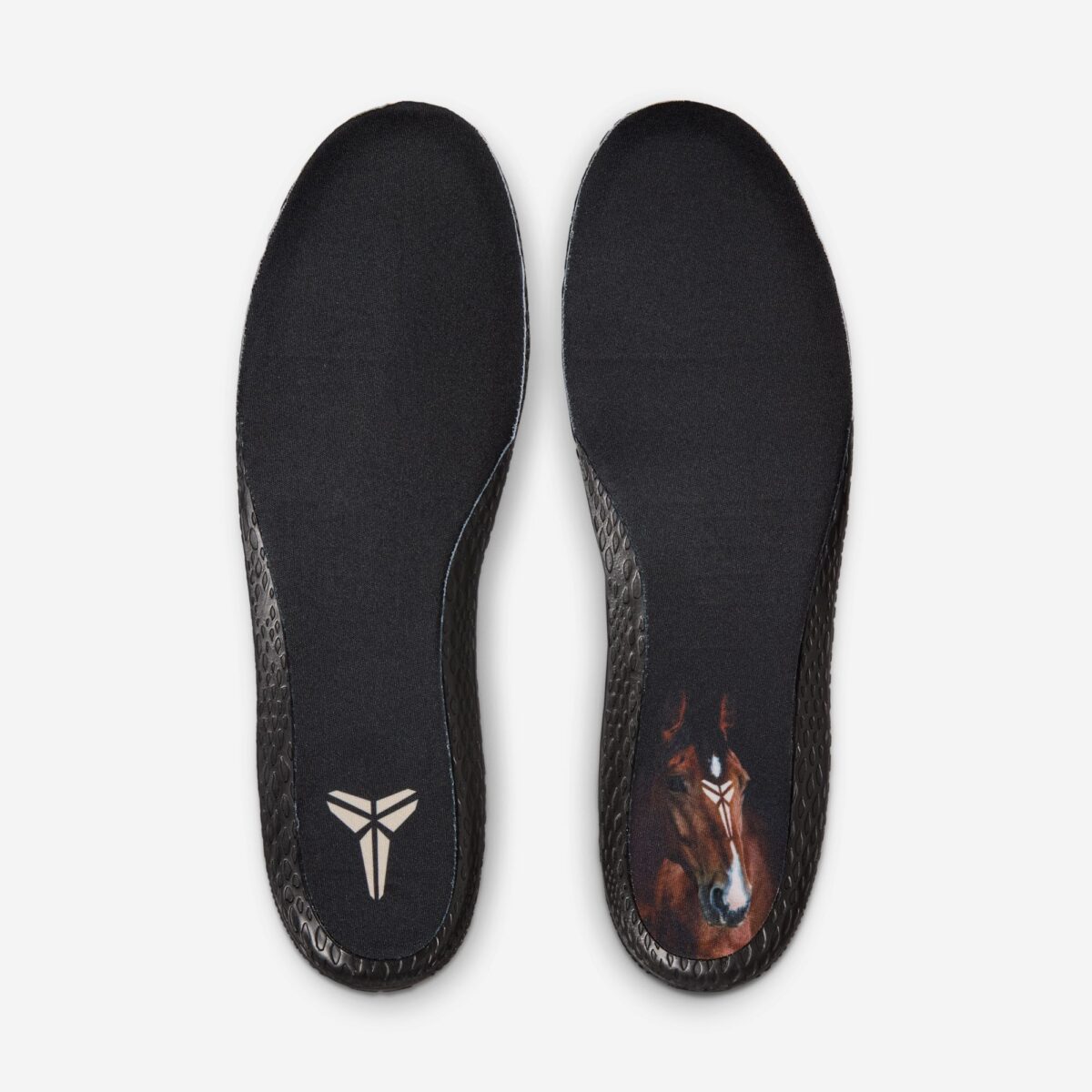 Kobe Bryant x Nike Air Force 1 Low Siempre Hermanos IM0582-700