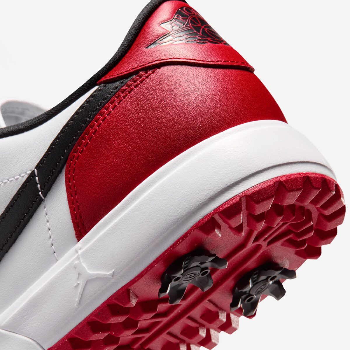 Air Jordan 1 Low Golf Spiked Chicago 2026 IQ3417-600