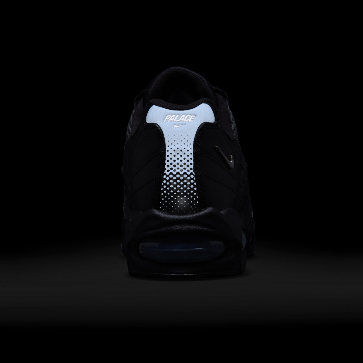 Palace x Nike Air Max 95 Metallic Silver 2026 IQ7708-095