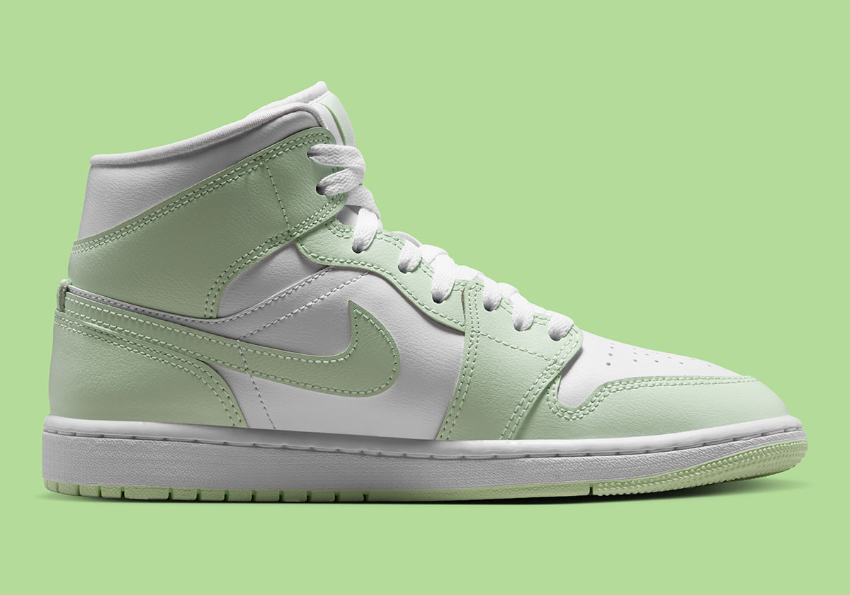 Air Jordan 1 Mid Volt Tint 2026 BQ6472-123