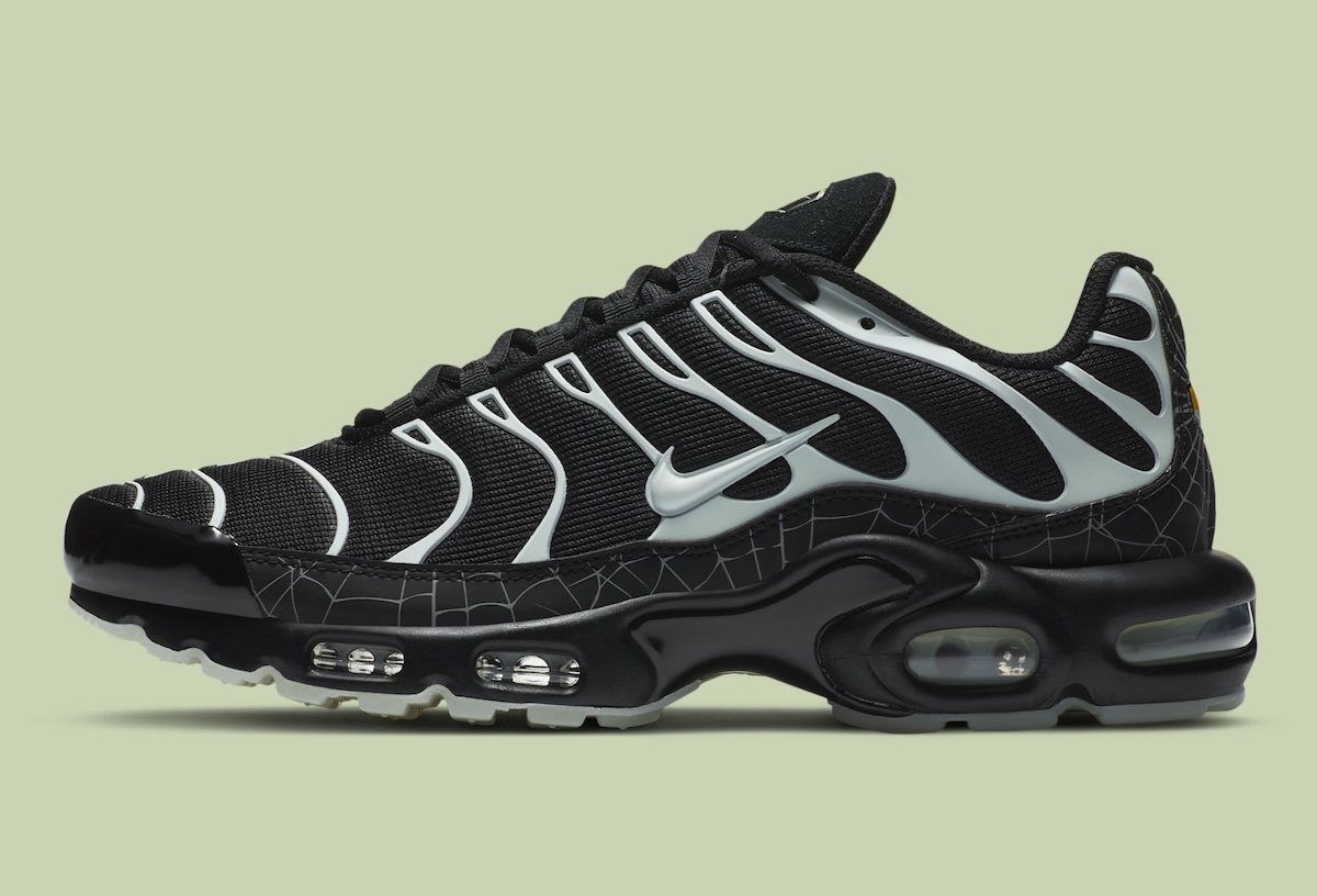 Nike Air Max Plus Spider Web 2026 DD4004-001