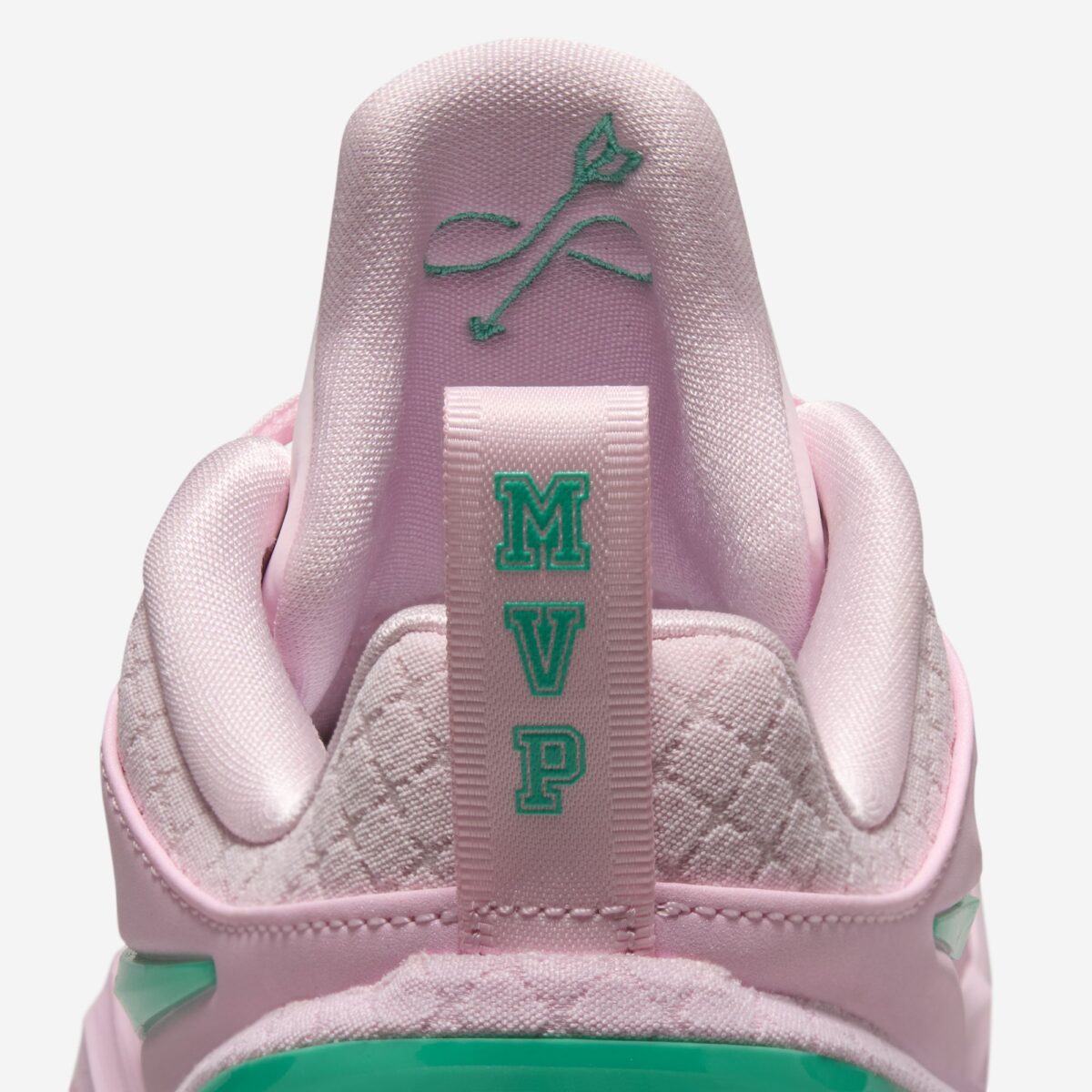 Nike A’Two Pinkies Up 2026 IH1135-602