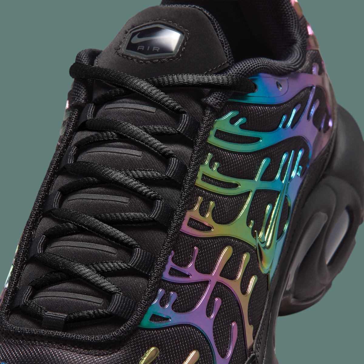 Nike Air Max Plus Oil Slick 2026 IH7960-001