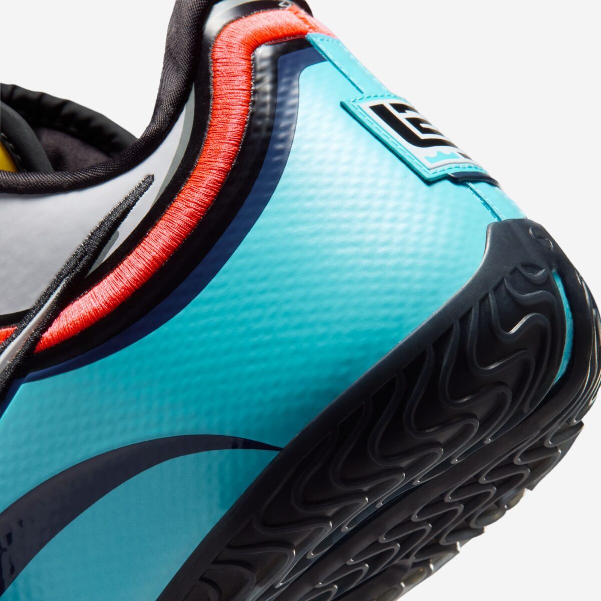 Nike LeBron 23 Stewie 2026 IM5125-401