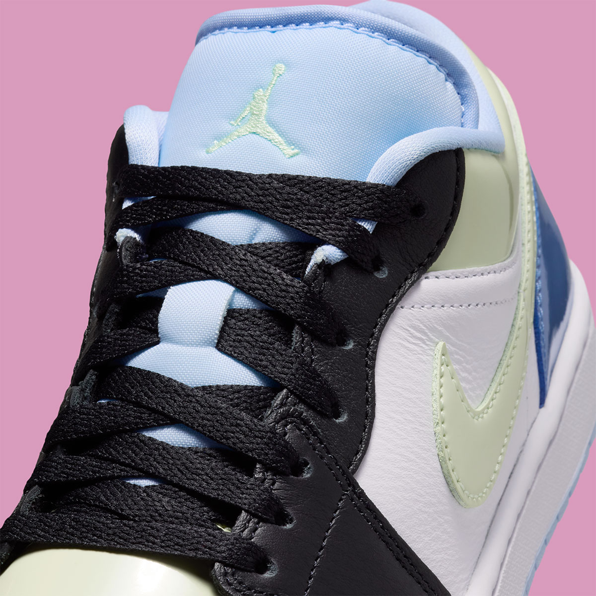 Womens Air Jordan 1 Low 2026 IX3521-010