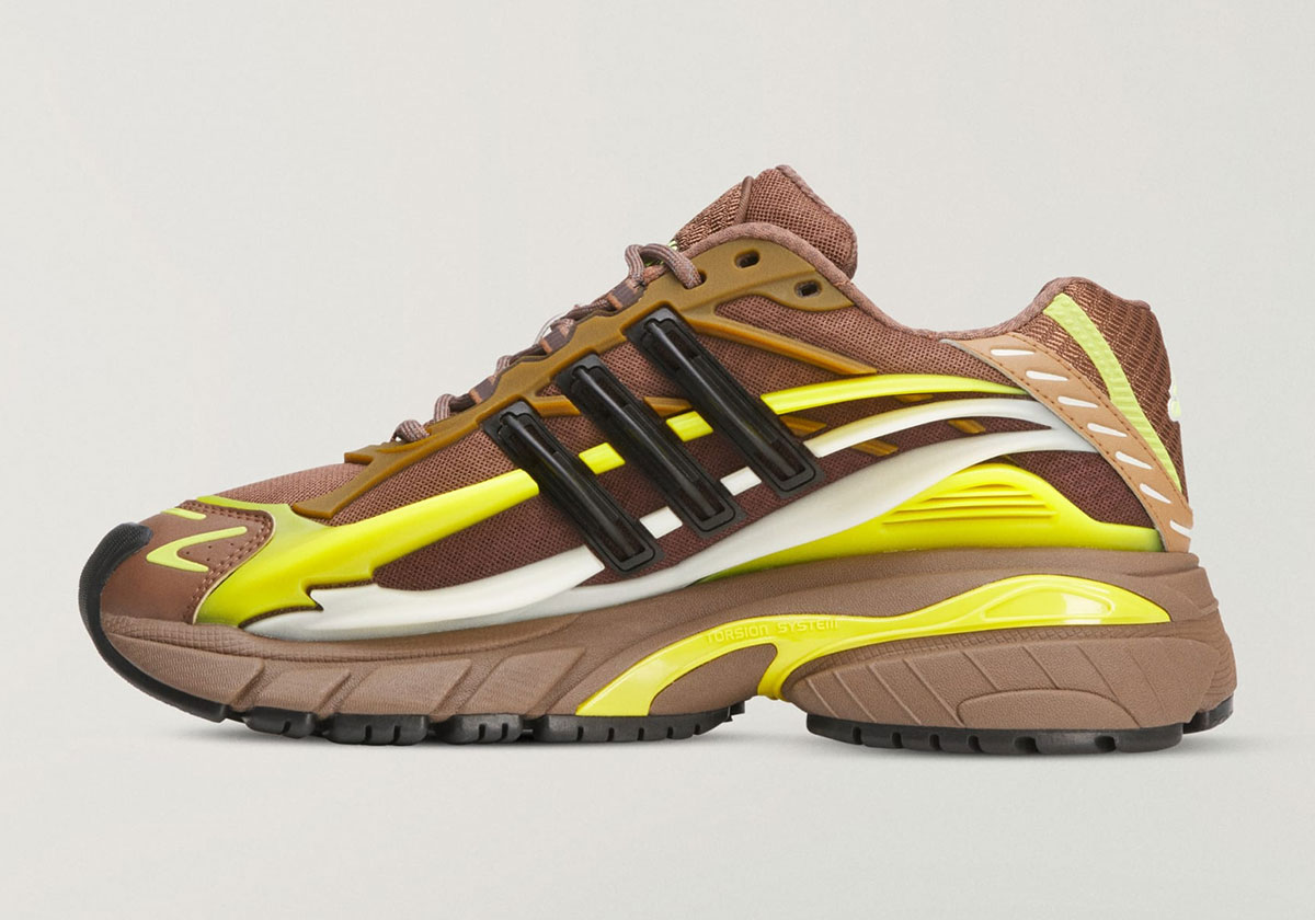 Mens Pharrell x adidas Jellyfish 2026 KK2889