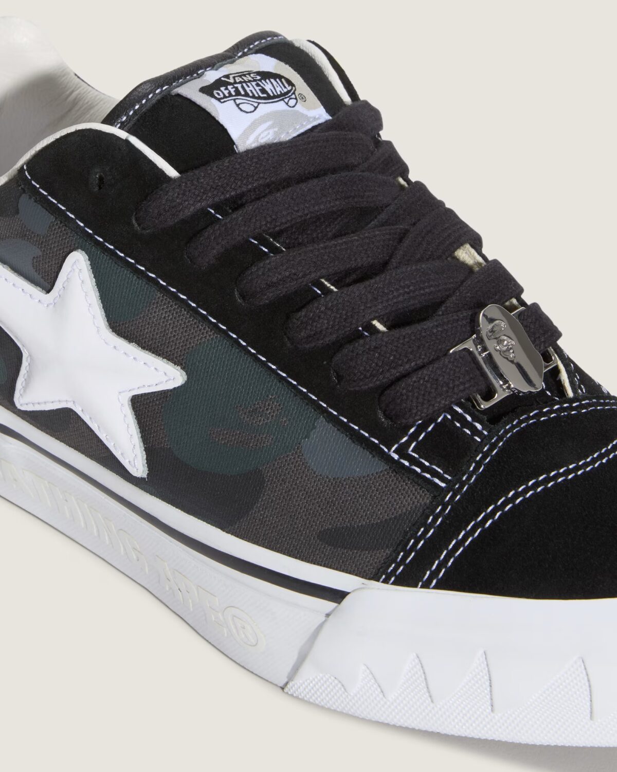 BAPE x Vans Premium Knu Skool Camo Black 2026 VN000Z3929B