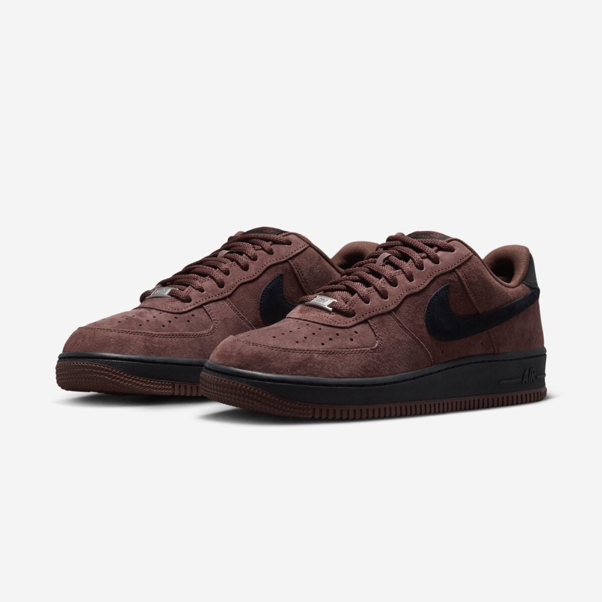 Nike SB x Air Force 1 Low Light Chocolate 2026 HM8517-201