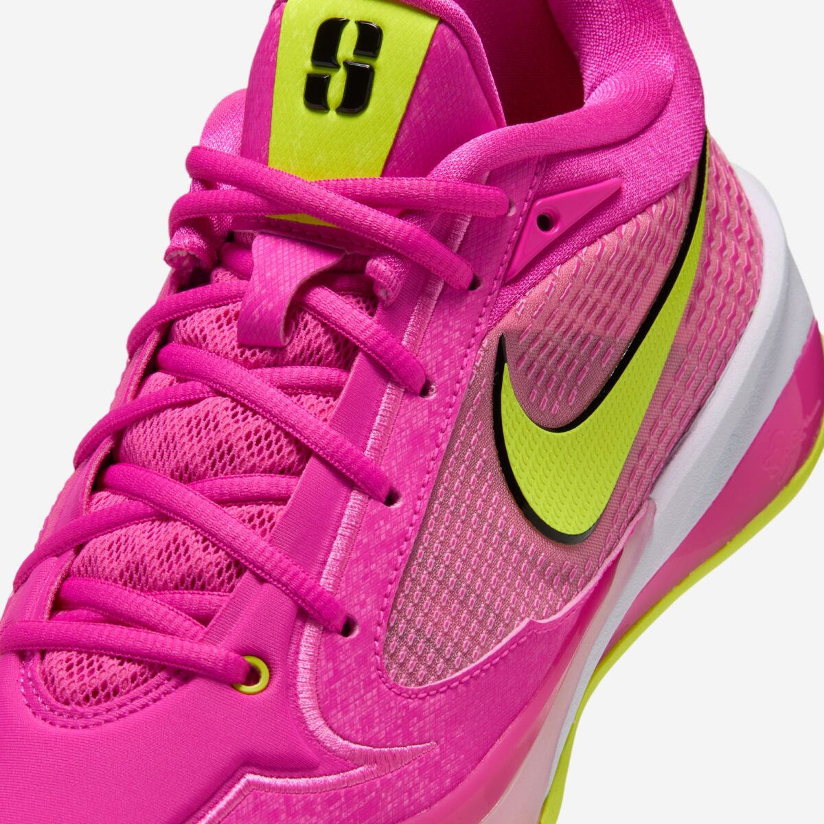 Nike Sabrina 4 The Switch 2026 II0402-600