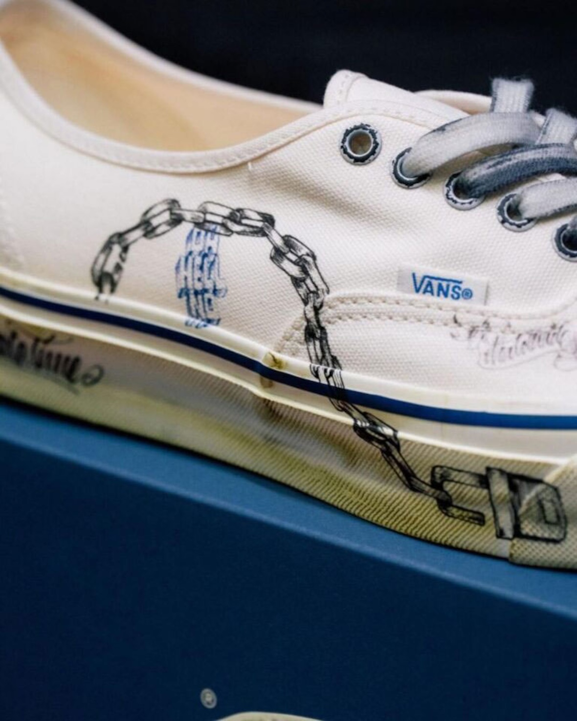 Born X Raised x Vans Authentic 44 2027