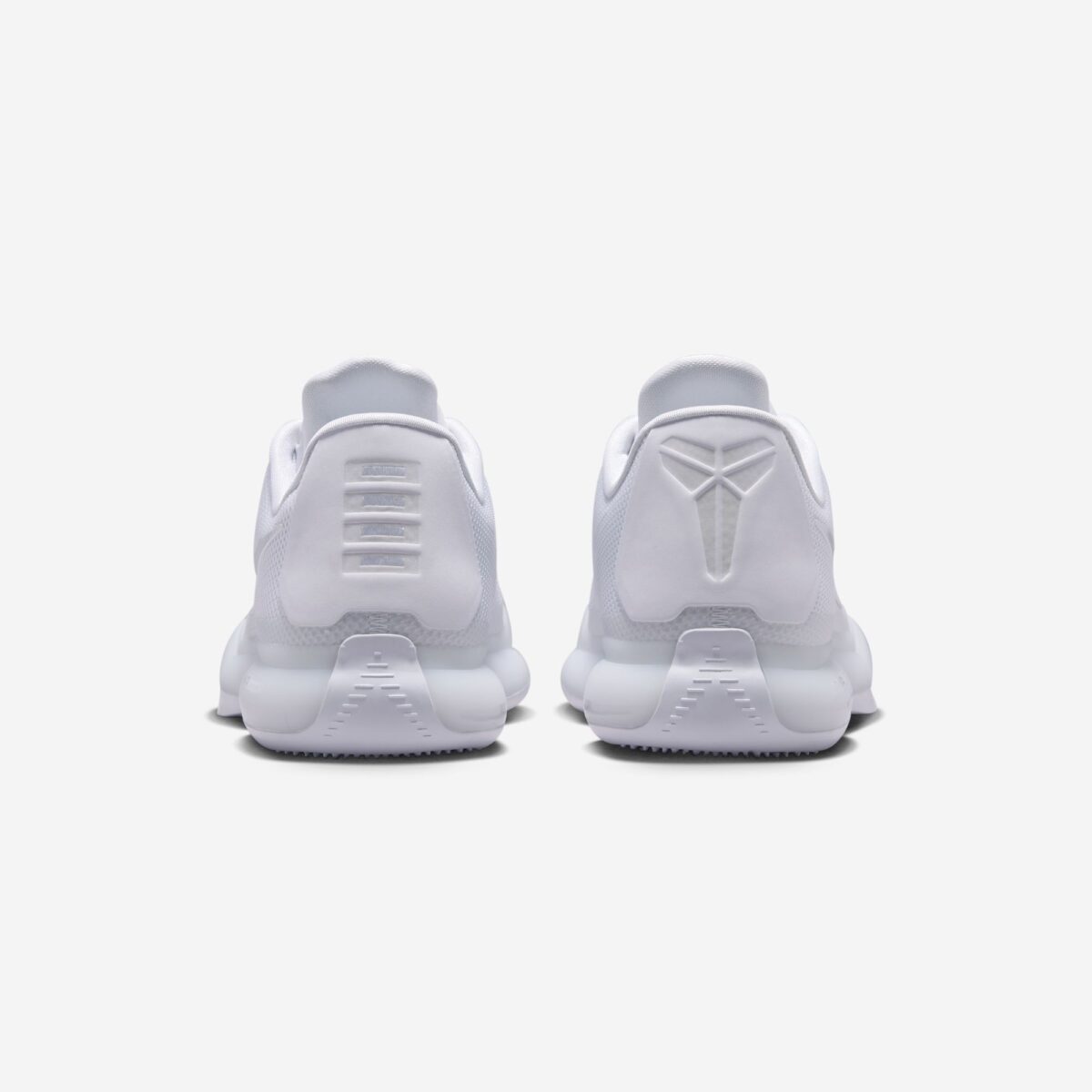 Nike Kobe 10 Protro Returns With Modern Performance Updates 2026 IO3415-100