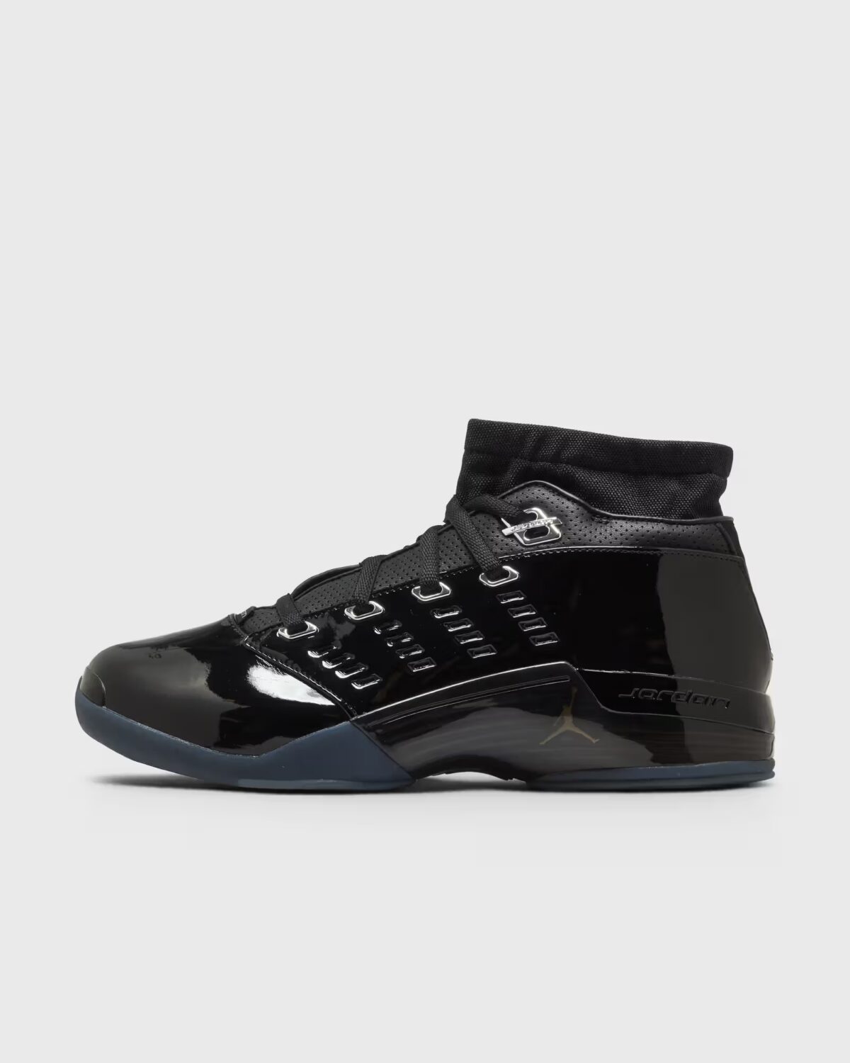 Air Jordan 17 Low Black Patent 2026 IV7640-001