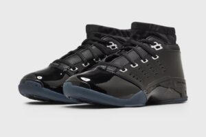 Air Jordan 17 Low Black Patent 2026 IV7640-001