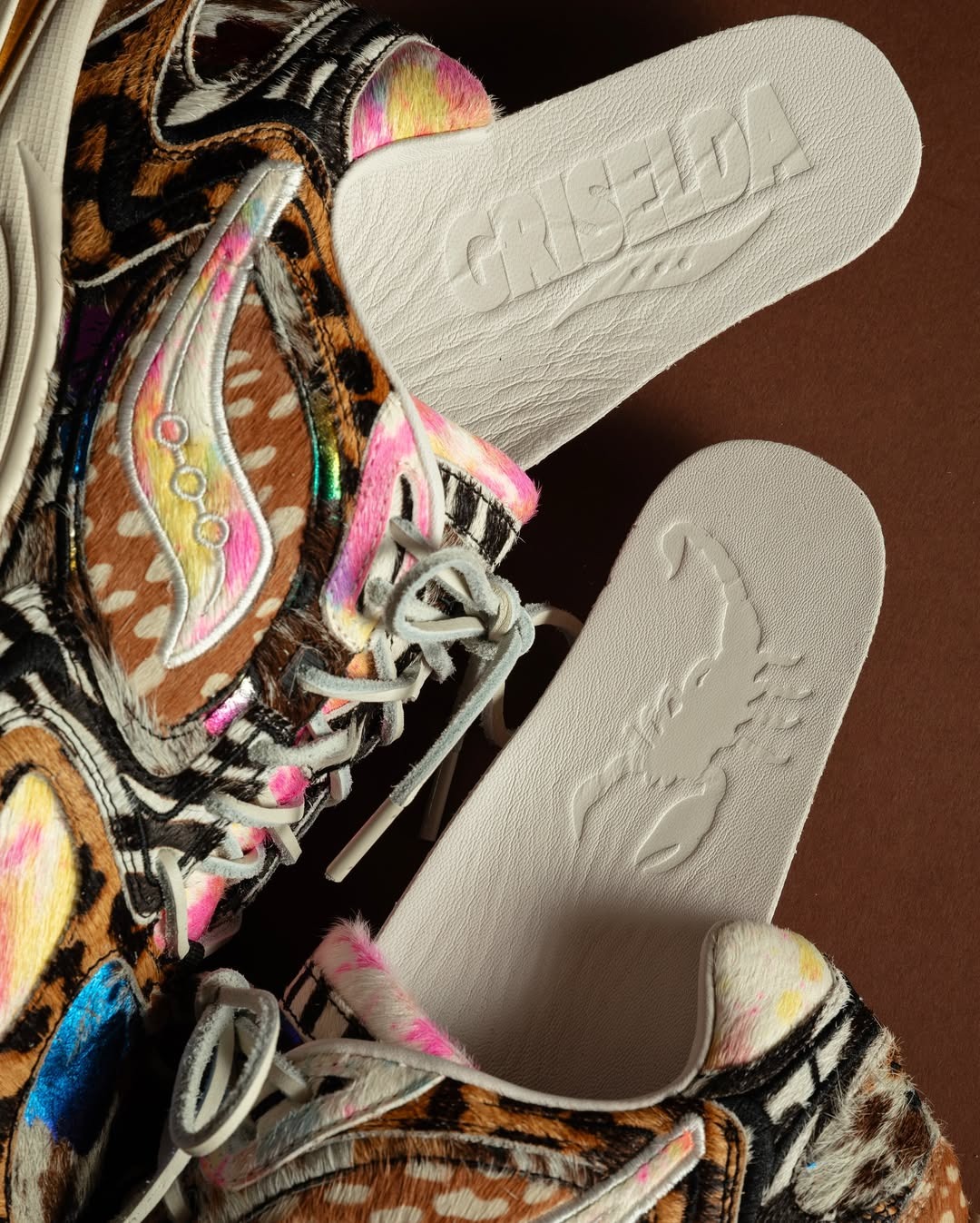 Griselda x Fashion Rebels x Saucony Grid Jazz 9 Awesome Gods 2026 S71047-5