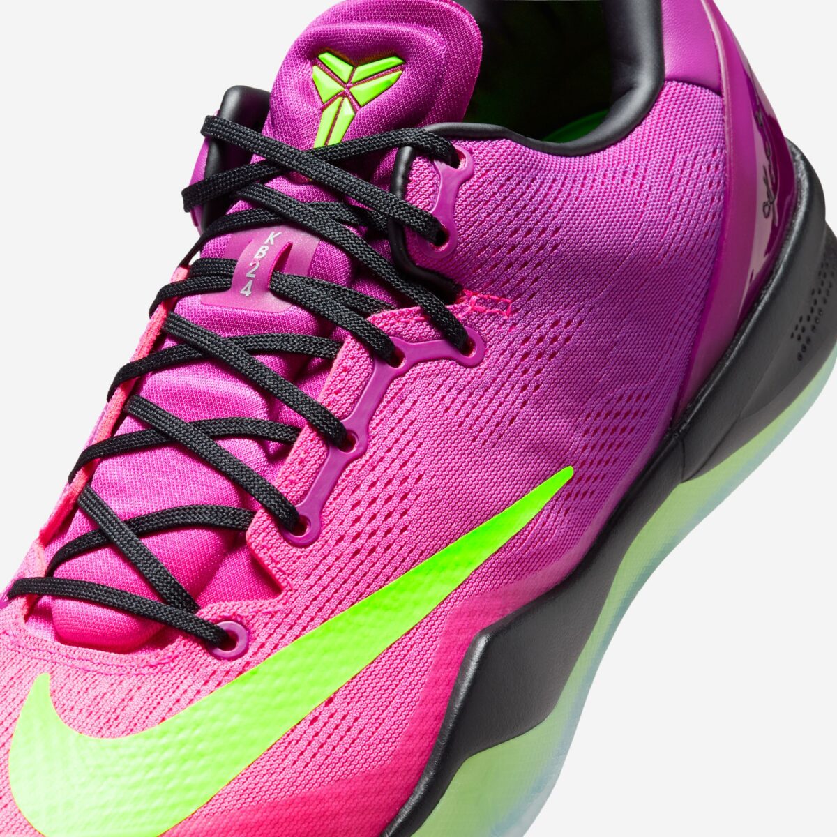 Nike Kobe 8 Protro Mambacurial 2026 IO6253-500