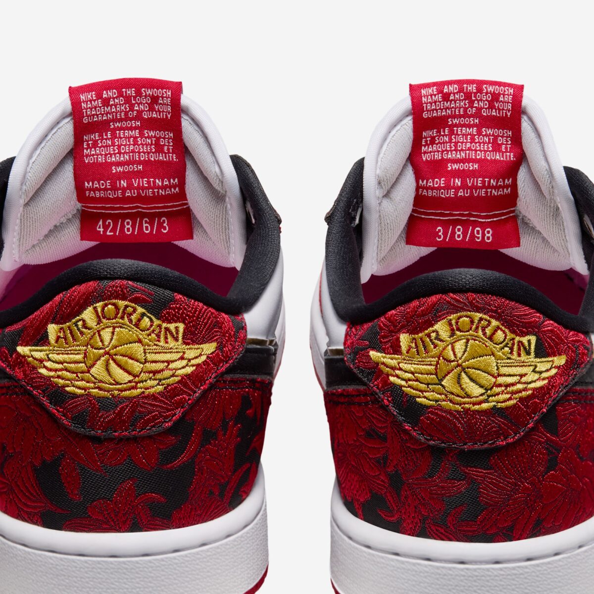 Air Jordan 1 Low OG Last Dance At The Garden 2026 IR0088-001