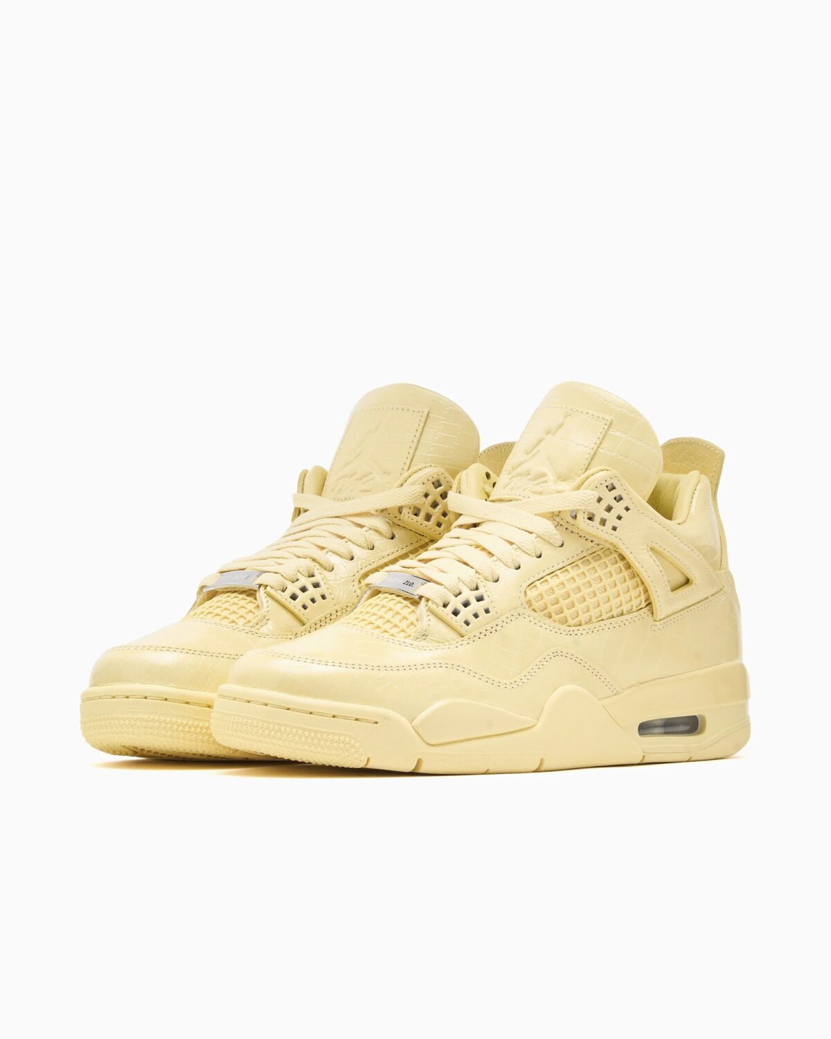 J Balvin x Air Jordan 4 Amazonas 2026 IW2872-700
