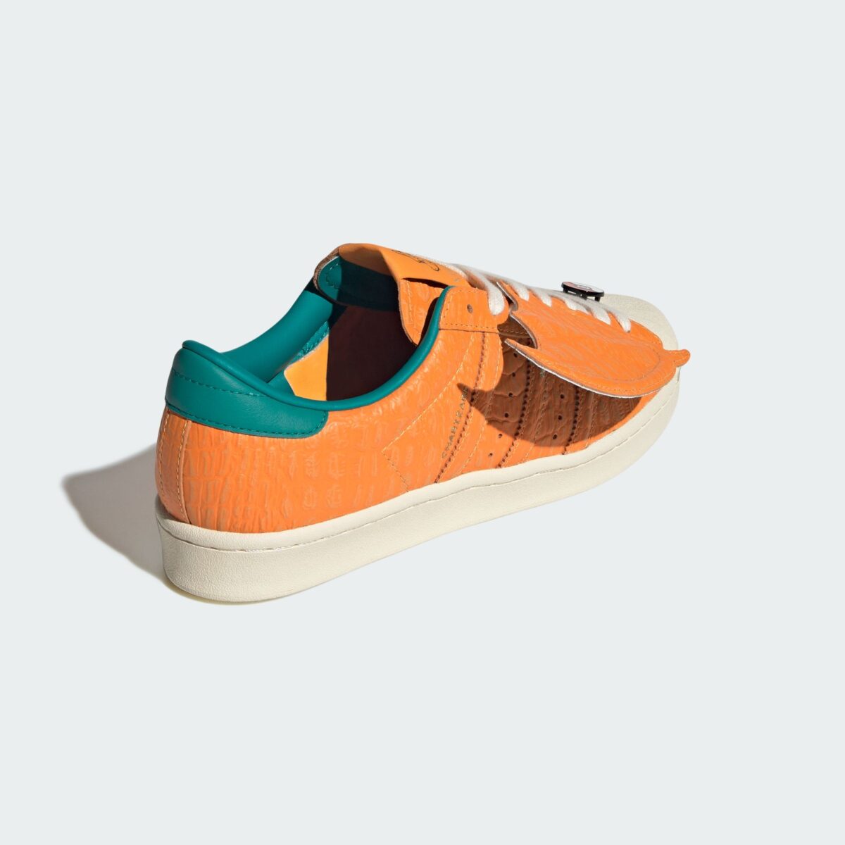 Pokémon x adidas Superstar Vintage Charizard 2026 KI2861