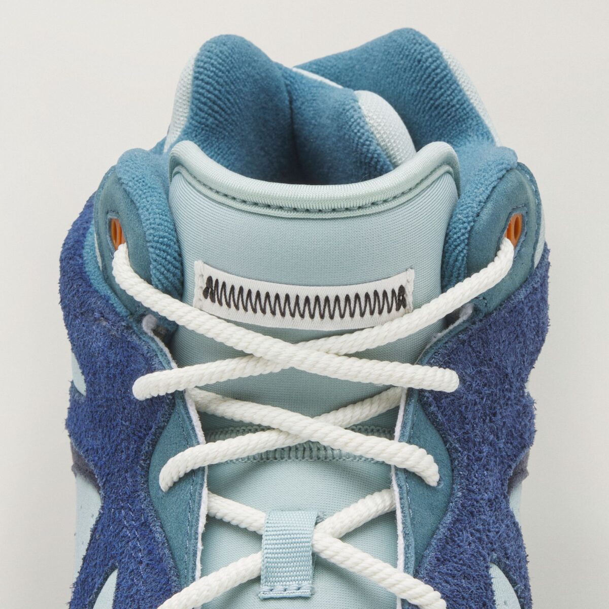 Bad Bunny x adidas BadBo 1.0 Night Navy 2026 LB5996